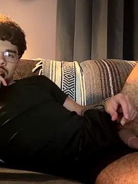 Snapshot of bigbrownpleasure chatting on 09-22-25, 01:51 bigbrownpleasure online show from 09-22-25, 01:51