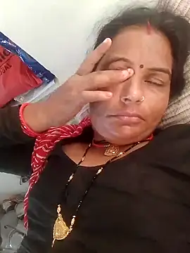 Suhani hot12 online show from 10-02-25, 01:23