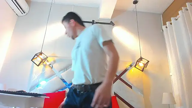 Eross Santy online show from 04-07-26, 08:31