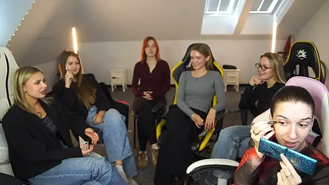 Snapshot of _Lili_054 chatting on 09-26-25, 10:19  Lili 054 online show from 09-26-25, 10:19