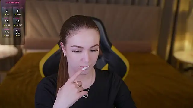 Ella 054 online show from 02-19-26, 07:32