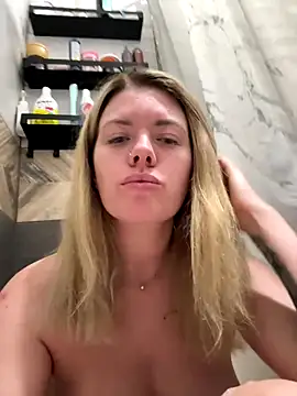 Snapshot of Rebeka_marvel chatting on 10-13-25, 10:26 Rebeka marvel online show from 10-13-25, 10:26