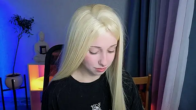 YukiMisa online show from 04-18-26, 06:01