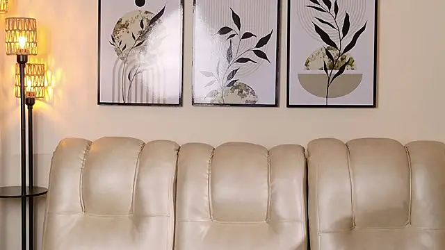 Violeta Foxz online show from 10-16-25, 07:37