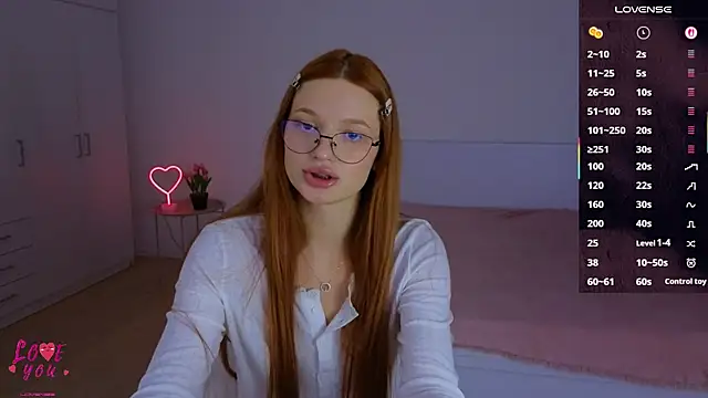 CuteAriel7 online show from 10-02-25, 03:41