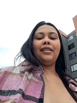 Alessandraa- online show from 04-23-26, 09:06