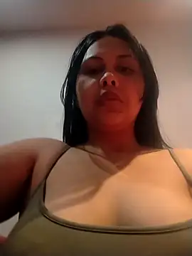 Alessandraa- online show from 04-29-26, 11:00