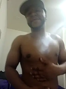 Snapshot of MrHandsome87 chatting on 01-06-26, 05:00 MrHandsome87 online show from 01-06-26, 05:00