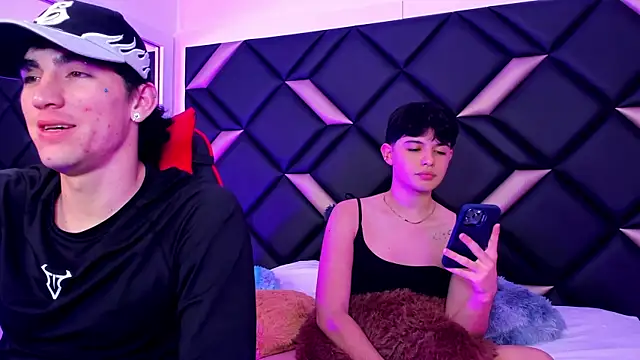 Handsomeboyss19 online show from 10-15-25, 03:17