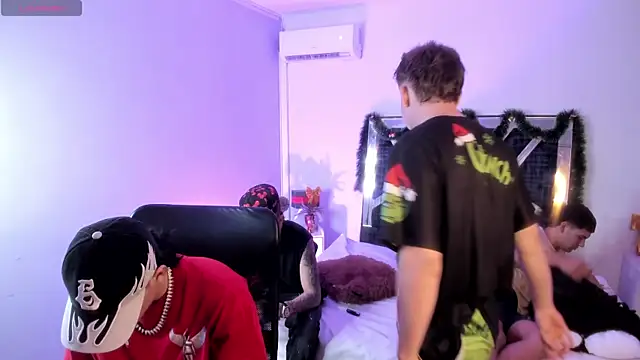 Handsomeboyss19 online show from 12-16-25, 02:27