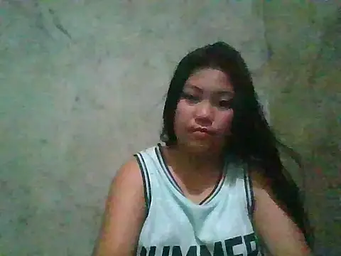 Snapshot of nikki_zapphire chatting on 05-12-26, 12:30 nikki zapphire online show from 05-12-26, 12:30