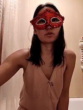 Snapshot of Luu-Lii777 chatting on 02-14-26, 06:37 Luu-Lii777 online show from 02-14-26, 06:37