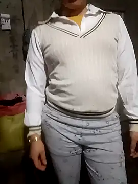 Phuong xxx online show from 02-17-26, 12:23