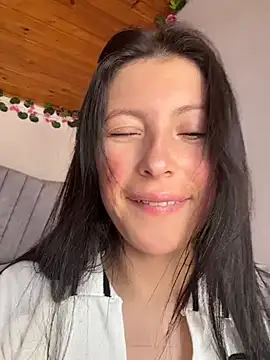 Mia salinass online show from 12-22-25, 06:27