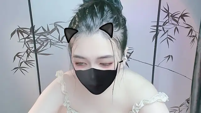 Sparkly Candy online show from 11-01-25, 12:56