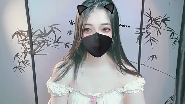 Sparkly Candy online show from 11-03-25, 09:05