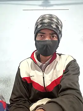 GirlsCrush  online show from 01-15-26, 06:40