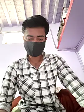 GirlsCrush  online show from 02-13-26, 06:42