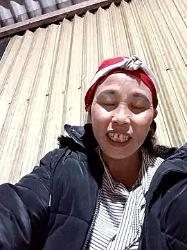 me-cute online show from 11-04-25, 11:53