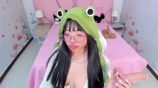 SafiroAgataaa online show from 11-19-25, 03:01