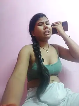 Snapshot of Vaani_Cutie chatting on 07-01-26, 02:13 Vaani Cutie online show from 07-01-26, 02:13