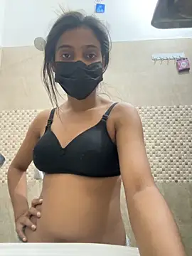 Snapshot of HeerStd chatting on 11-05-25, 03:12 HeerStd online show from 11-05-25, 03:12