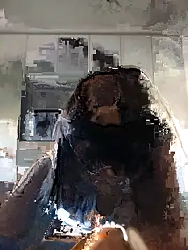 Snapshot of caldaevogliosa81 chatting on 09-29-25, 09:03 caldaevogliosa81 online show from 09-29-25, 09:03