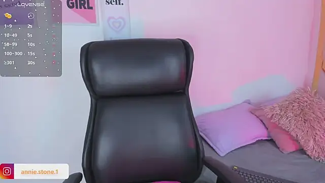 AnniEsstone online show from 02-22-26, 11:03