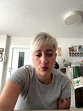 Rozendefotz online show from 09-20-25, 08:04