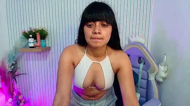 Snapshot of kataleya__18 chatting on 05-28-26, 05:21 kataleya 18 online show from 05-28-26, 05:21