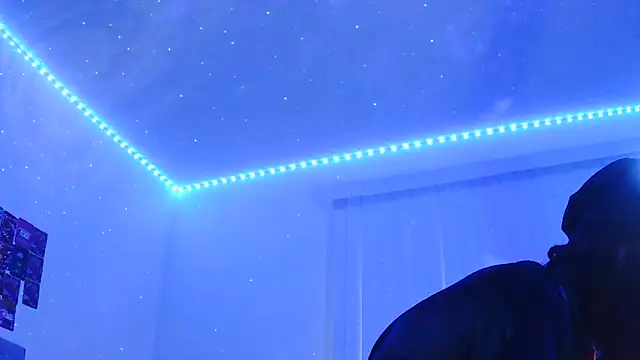 risktakinndolo online show from 10-13-25, 10:32