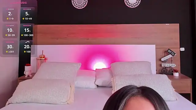 MiaTaylorSweet online show from 10-18-25, 04:41