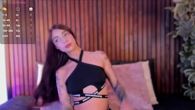 SharonLyn  online show from 05-01-26, 07:40