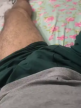 Snapshot of bigdick_lickingexpert08 chatting on 06-07-26, 05:44 bigdick lickingexpert08 online show from 06-07-26, 05:44