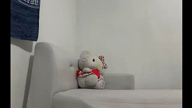 Snapshot of aliciia_23 chatting on 09-19-25, 03:41 aliciia 23 online show from 09-19-25, 03:41
