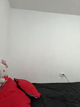 Snapshot of aliciia_23 chatting on 11-29-25, 09:18 aliciia 23 online show from 11-29-25, 09:18