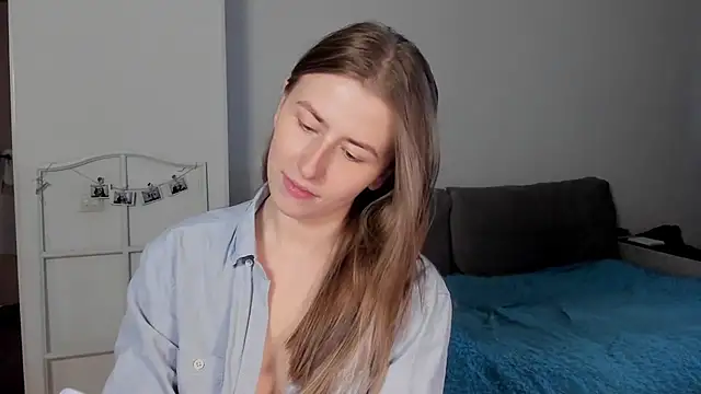 VesperaCeleste online show from 01-10-26, 08:27