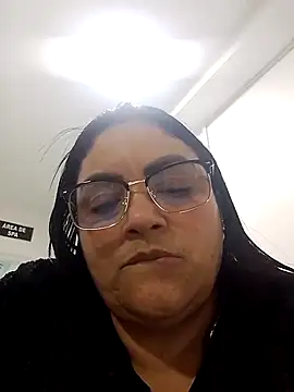 Snapshot of tiffany_Johnson1 chatting on 11-03-25, 11:15 tiffany Johnson1 online show from 11-03-25, 11:15