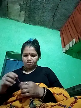 Manavi x online show from 04-13-26, 01:11