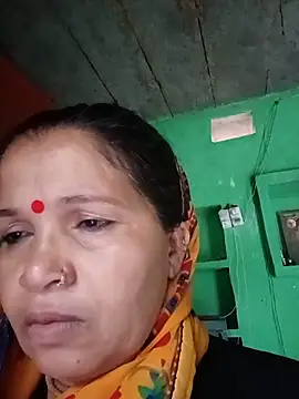 Manavi x online show from 06-12-26, 12:48