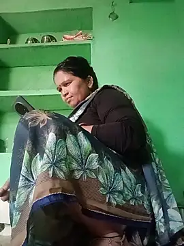 Manavi x online show from 07-04-26, 01:23