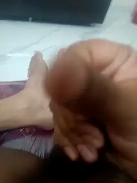 bobby3374 online show from 11-23-25, 12:43