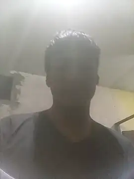 Bebicho14 online show from 11-15-25, 04:54