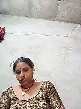 Snapshot of Sandhya_x chatting on 09-29-25, 10:53 Sandhya x online show from 09-29-25, 10:53