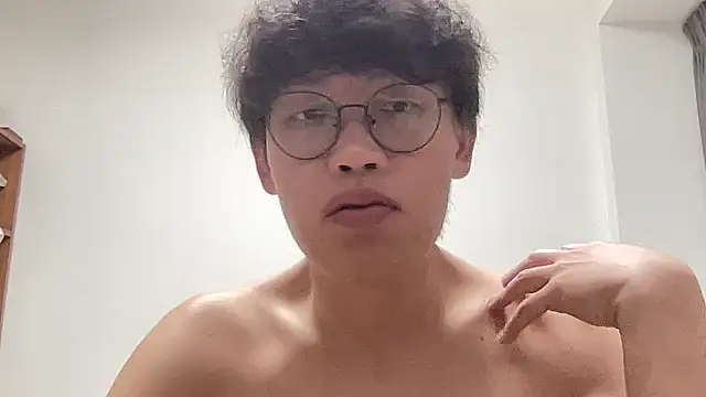 Passionatetwink2 online show from 01-09-26, 12:19