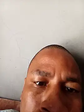 Snapshot of Sekxlover80 chatting on 01-06-26, 06:28 Sekxlover80 online show from 01-06-26, 06:28