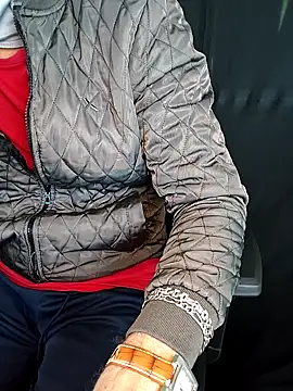 chocolate alone online show from 09-27-25, 07:46