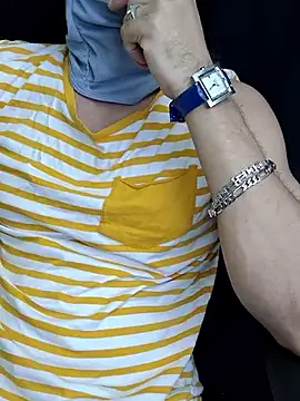 chocolate alone online show from 10-01-25, 07:25