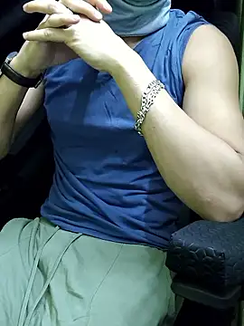 chocolate alone online show from 11-14-25, 08:24