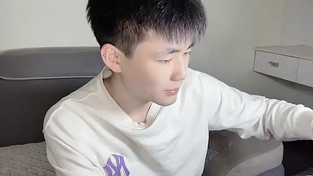 xiaoyang5200 online show from 10-21-25, 03:46